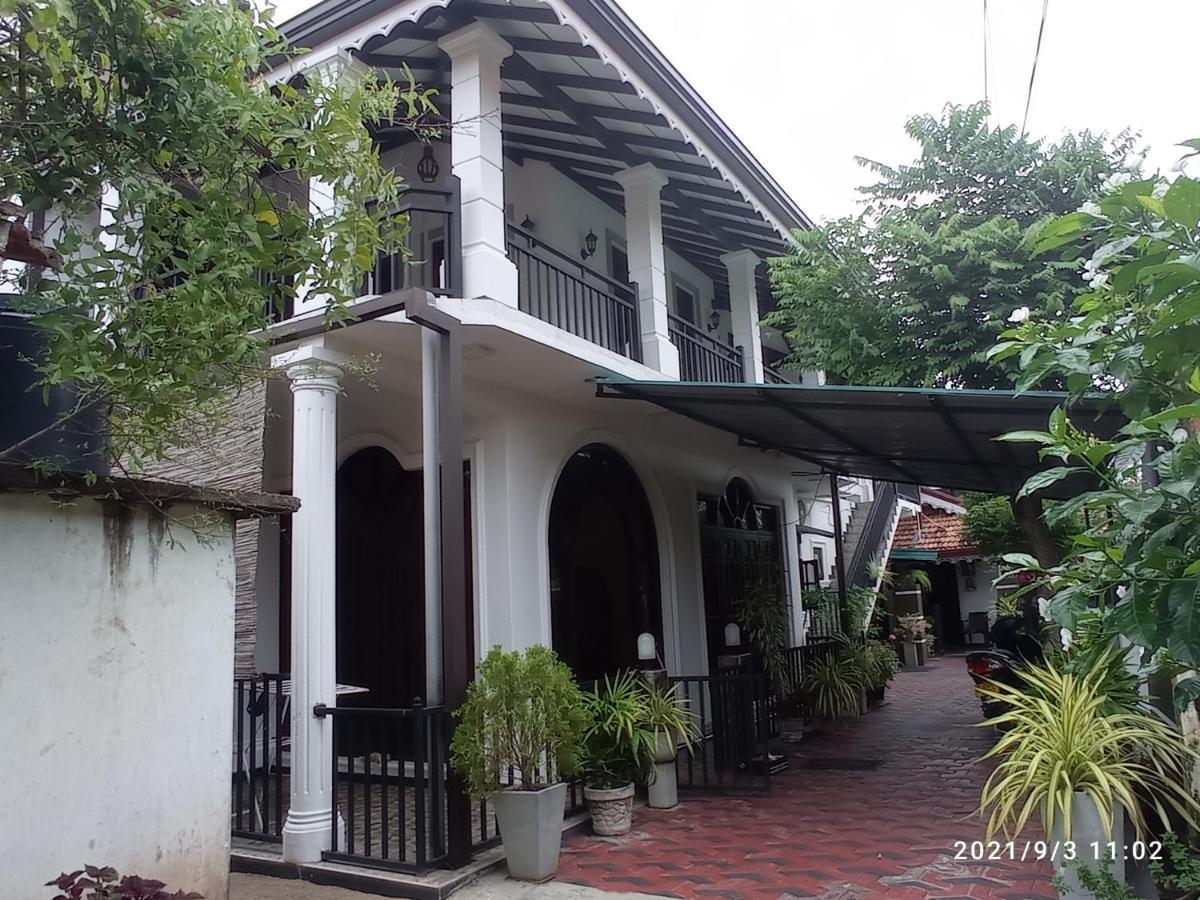Arusha Guest House เนกอมโบ ภายนอก รูปภาพ
